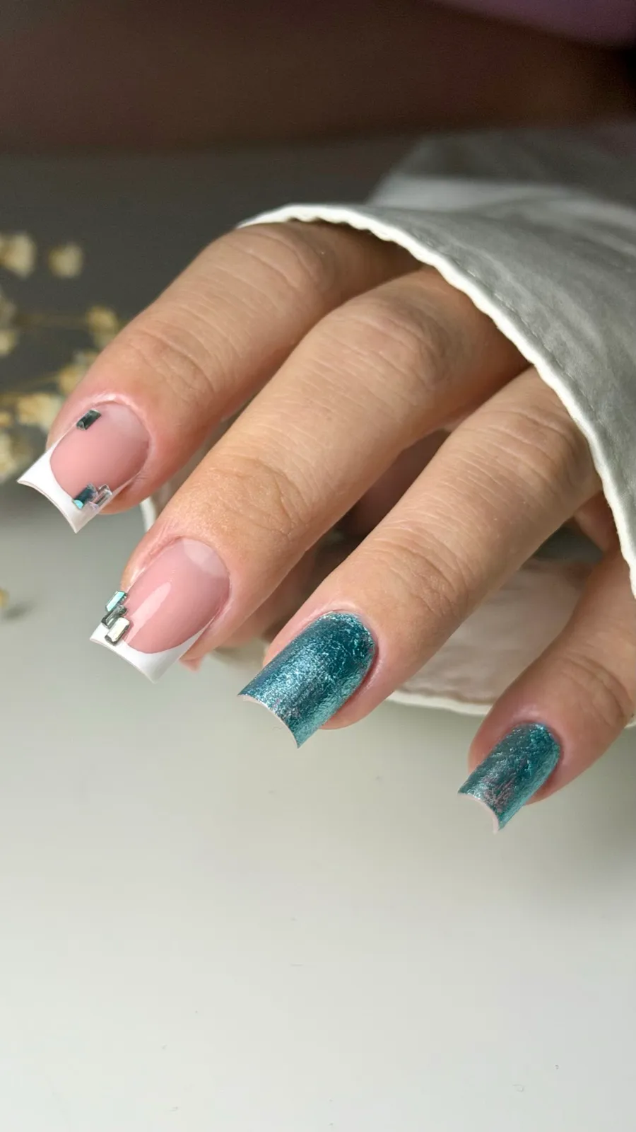 French revisitée et effet chrome bleu métallisé